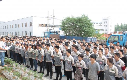 鈑金事業(yè)部積極相應(yīng)號召，召開全事業(yè)部“安全活動月”動員大會