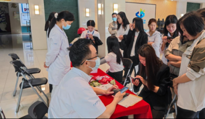 把脈問診送健康，暖心服務進企業(yè)——合肥高科攜手廣瑞醫(yī)療開展“健康進企業(yè)”義診活動